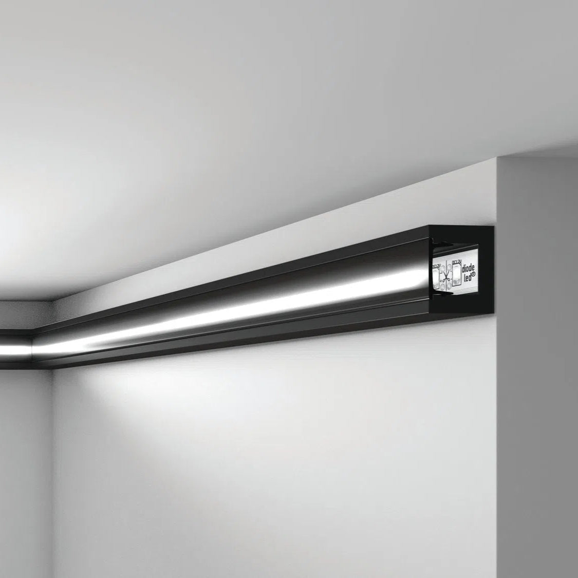 IL12 BLACK WALLSTYL 2M Ceiling Coving for LED Lighting on white ceiling | DecorMania UK
